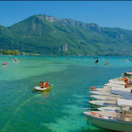 Moderne Chaleureux Et Calme *